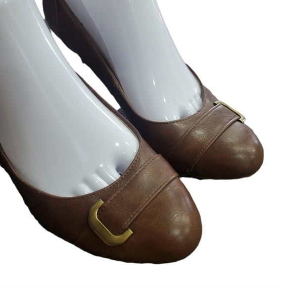 Life Stride soft system brown buckle heels sz8M - Picture 4 of 8